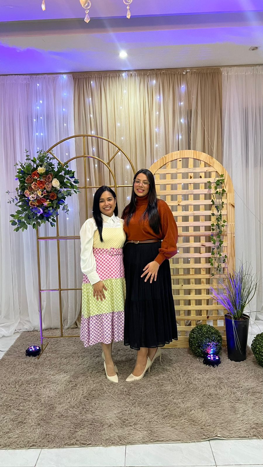 Pra. Meire Amaral e a diaconisa Camila Heblen, liderança de mulheres do CIBEA